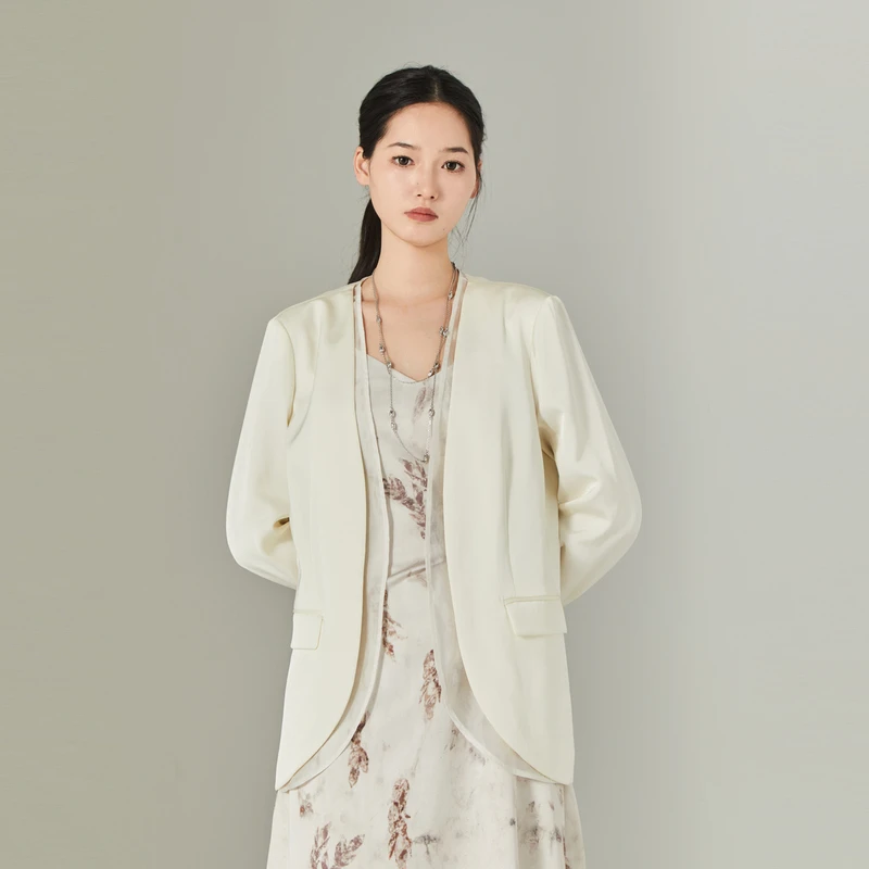 HPLY荷比俪休闲女装新品短外套女装女装HDE520149上衣