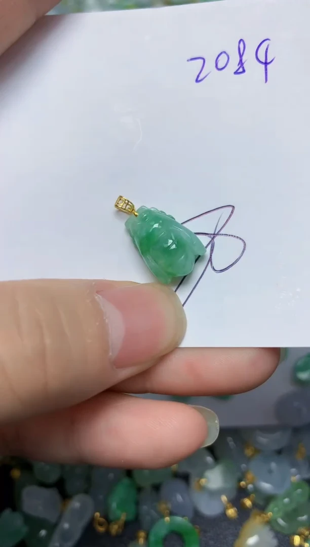 【闪购商品】翡翠挂件18K金镶嵌    天然翡翠A货