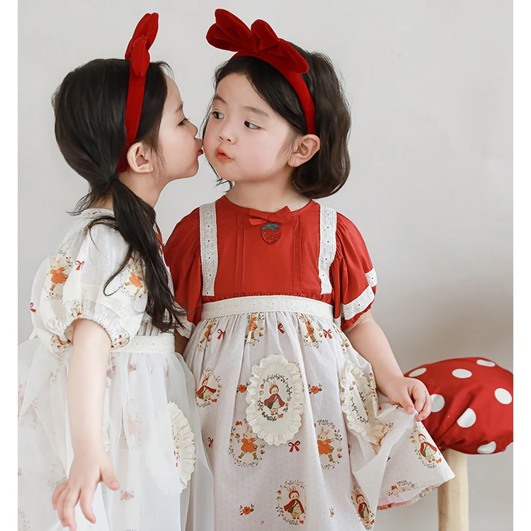 【清】夏四波女童洋气百搭裙子 儿童奇遇童话 数码满印连衣裙 X4576