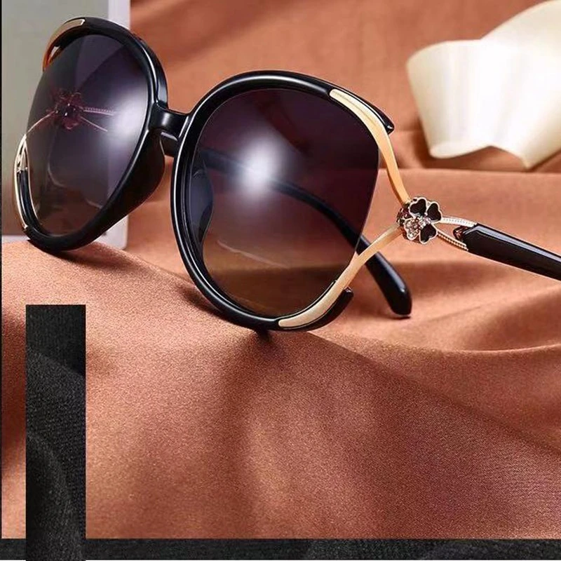 偏光镜四叶草气质女神出游太阳眼镜大框时尚女士防紫外线墨镜网红