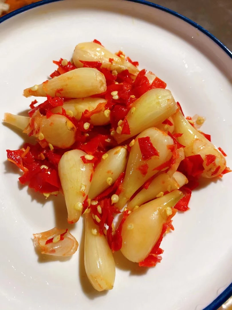 酸辣开胃荞头下饭菜江西特产当季蔬菜腌制荞头甜酸拌饭菜