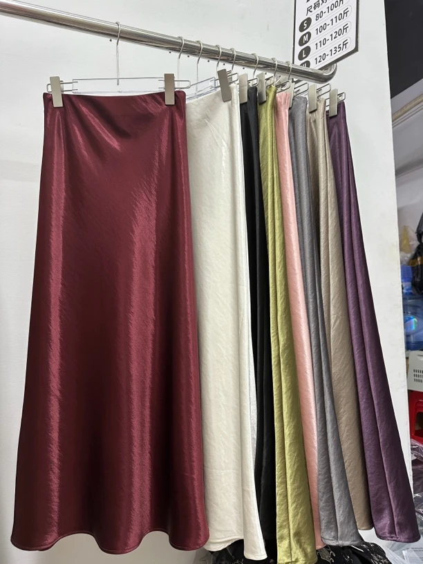 【南油薇薇】醋酸斜裁显瘦半裙法式时尚气质百搭款