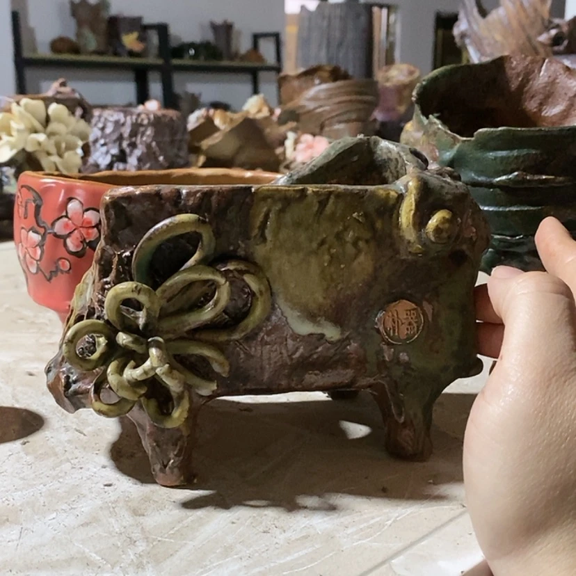 【闪购商品】紫砂花盆雅*