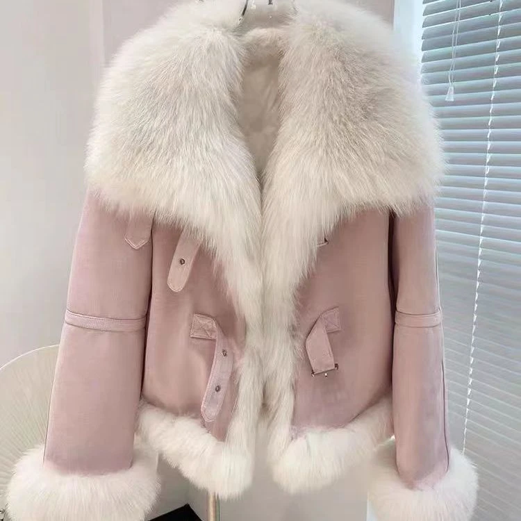 新款爆款时尚保暖奢华冬款方领女装上衣外套