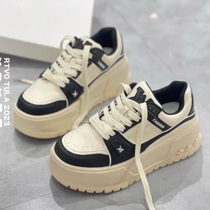 606-77厚底休闲板鞋