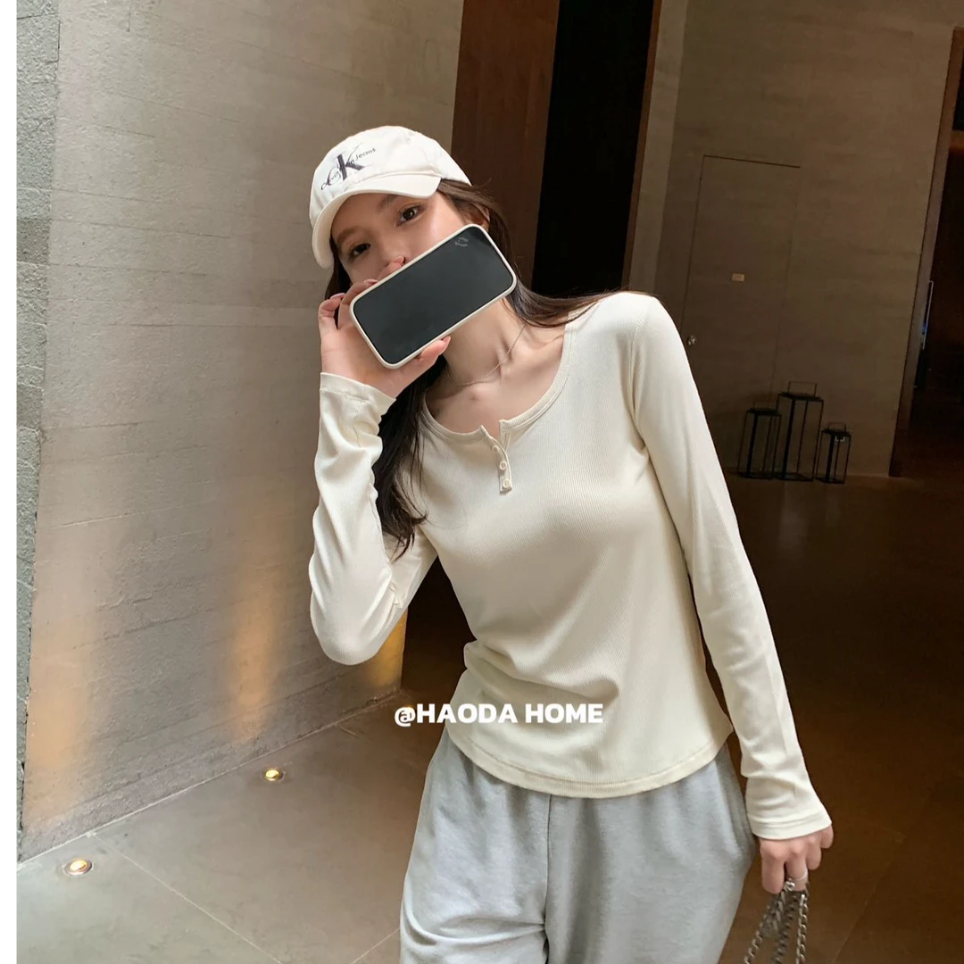 C905极简舒适·纽扣衣小V领长袖修身百搭