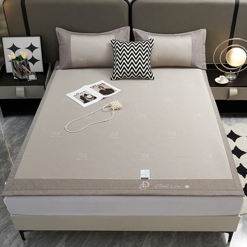 24新款A类母婴级刺绣3D冰豆豆凉席-天鹅湖系列柔软清凉及有舒适度