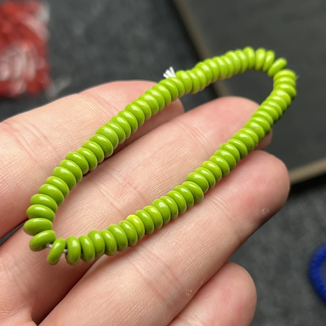 832高瓷菜籽黄菜籽绿隔珠隔片手串尺寸6mm