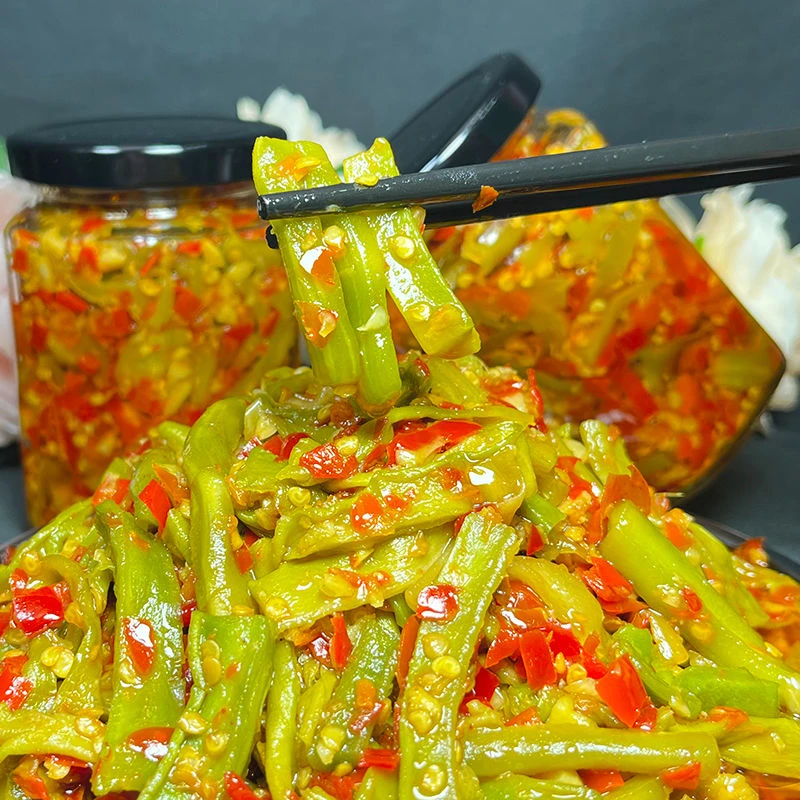 佐饭哥香辣脆辣贡菜辣椒酱下饭菜鲜香剁椒响菜玻璃瓶即食拌面速菜