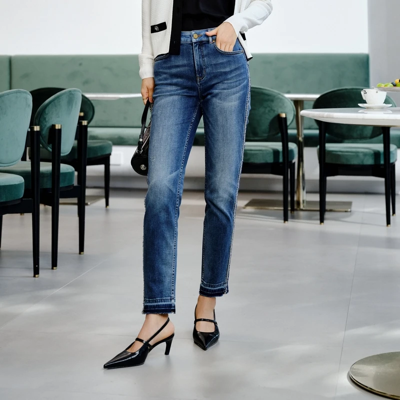 EP雅莹高端系列 时尚通勤直筒绢丝牛仔裤 秋冬新款J601A