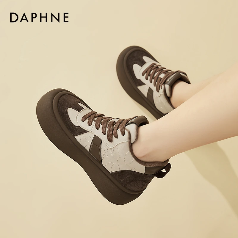 达芙妮高帮板鞋女2025新款秋冬女鞋冬季加绒棉鞋高邦运动鞋老爹鞋