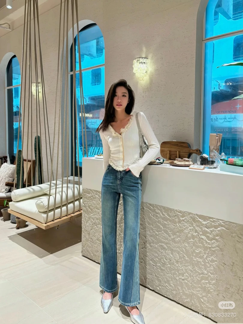 韩系chic别致上衣冬2024早秋新款木耳边v领长袖白色针织衫女