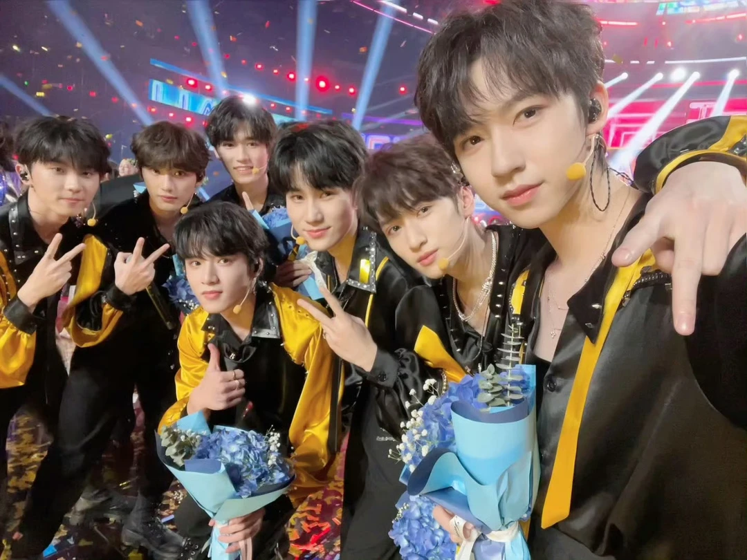 专拍！！！请勿乱拍后果自负！秒杀秒杀秒杀小卡