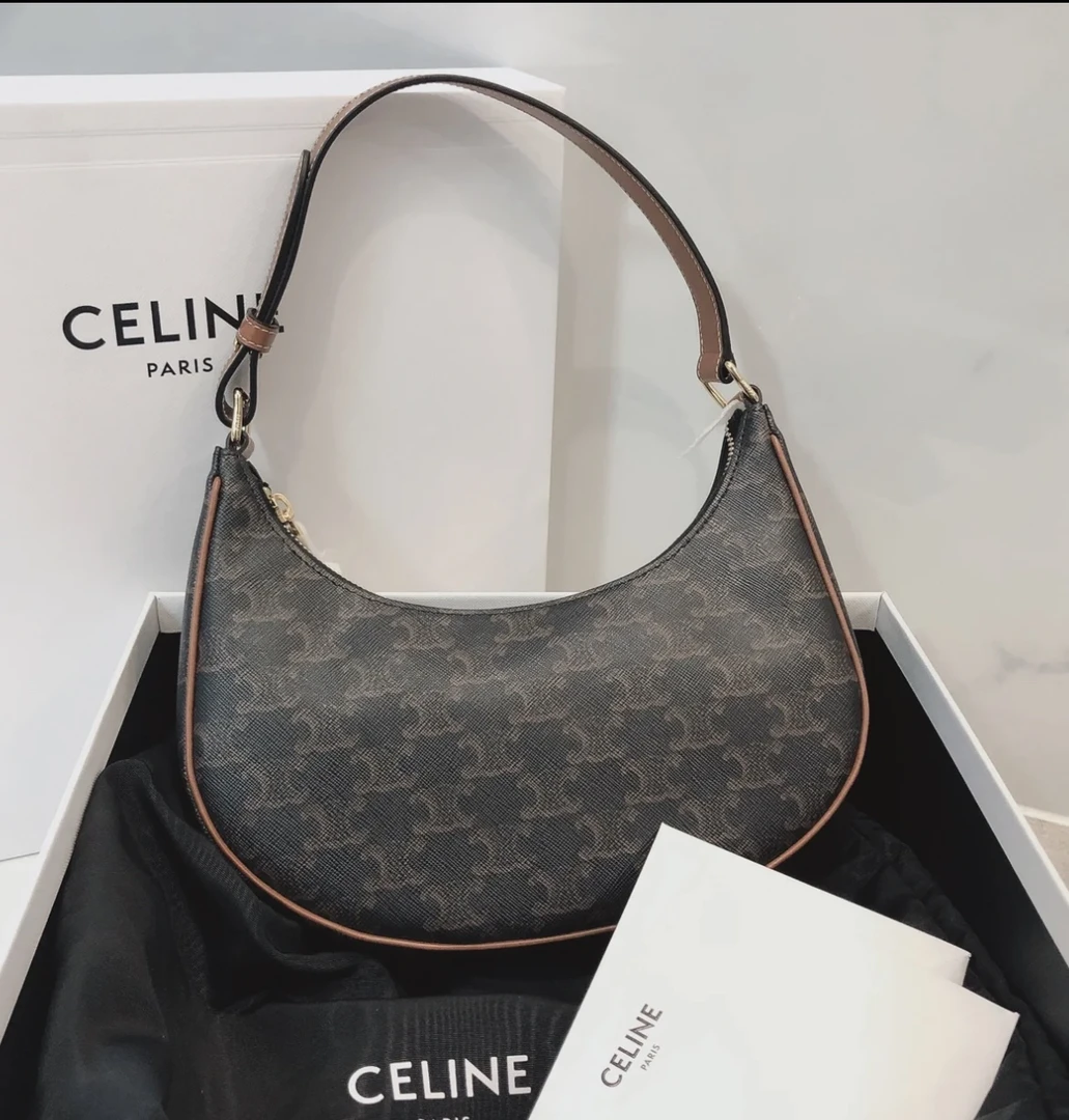 95新 Celine/思琳 老花腋下包