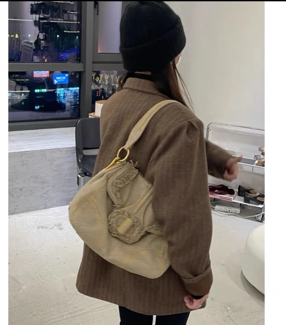 95新 Prada/普拉达 亚麻猪鼻子单肩包