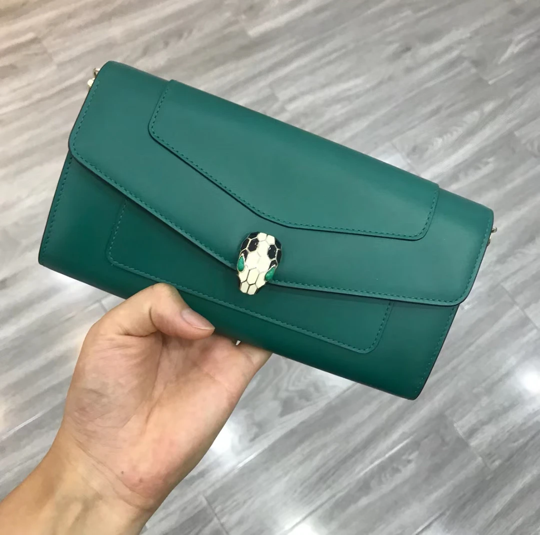 95新 BVLGARI/宝格丽 绿色蛇头woc 单肩包
