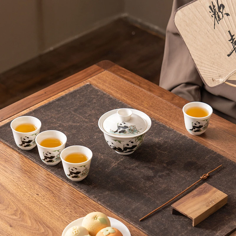 羊脂玉熊猫盖碗茶杯家用陶瓷手工大号泡茶器功夫茶具套装二才茶碗