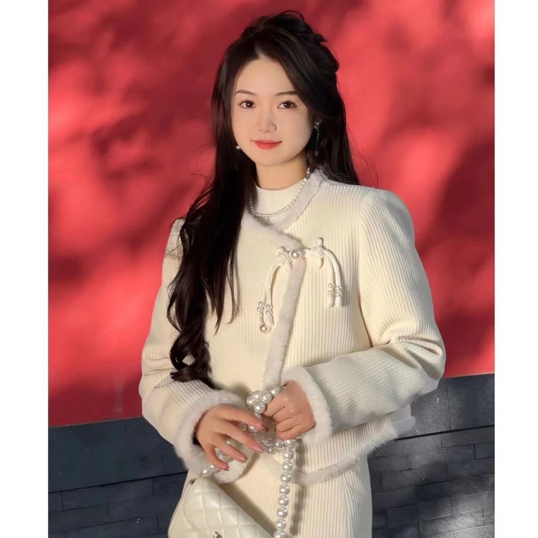 凯哥福利【云烟白行】新中式小香风短外套半身裙套装J2023111608