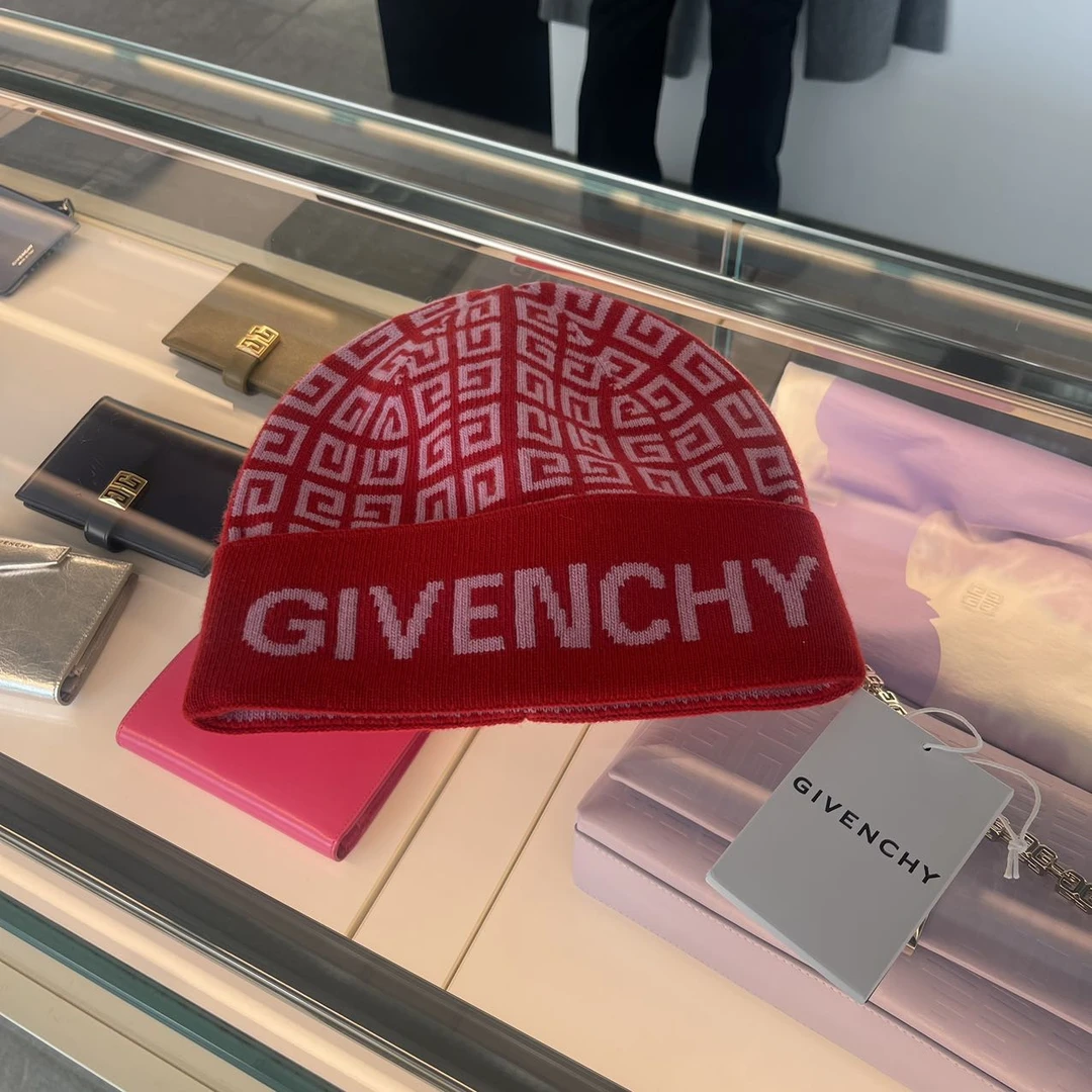 全新未使用 Givenchy/纪梵希 /七七/帽子