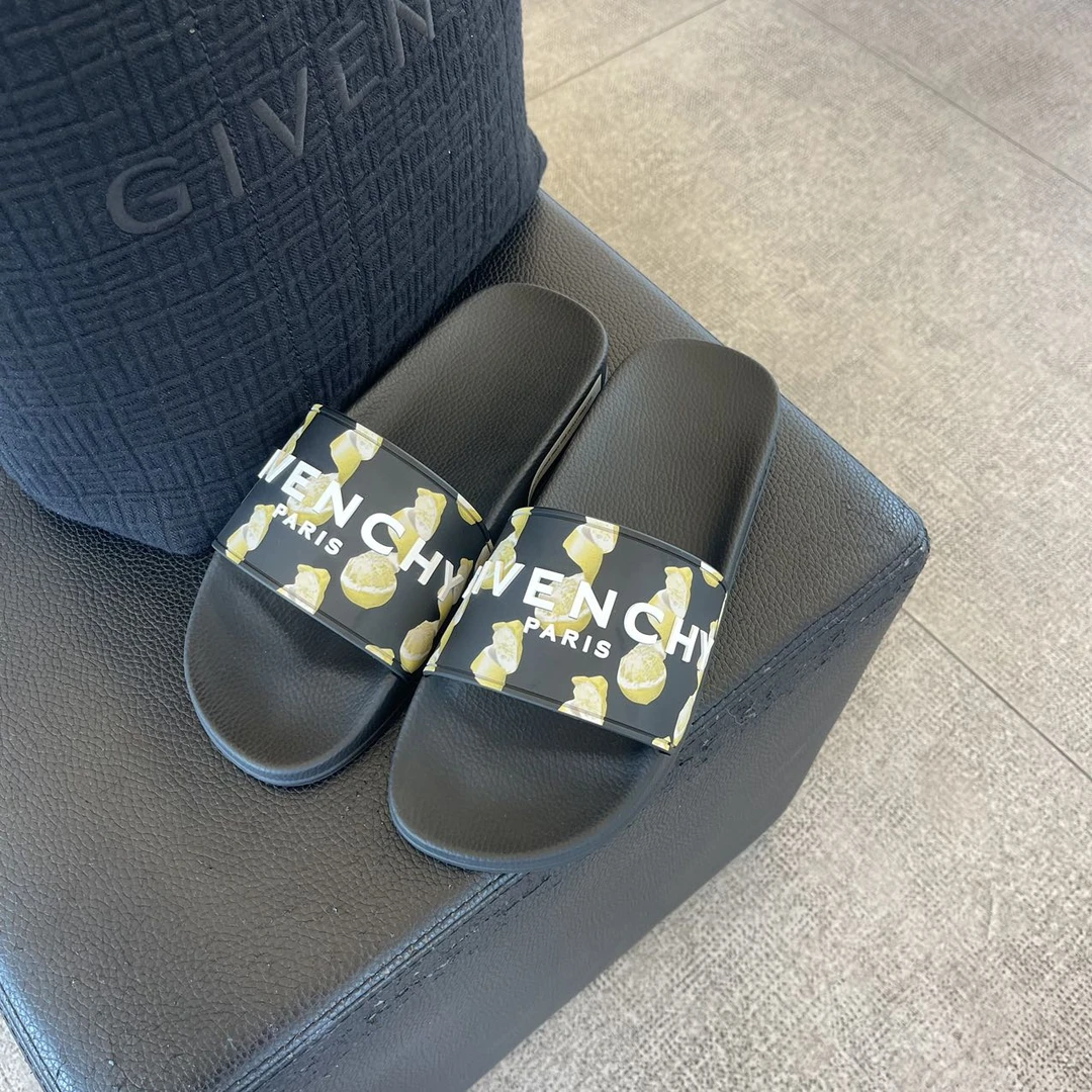 全新未使用 Givenchy/纪梵希 /七七/男士拖鞋