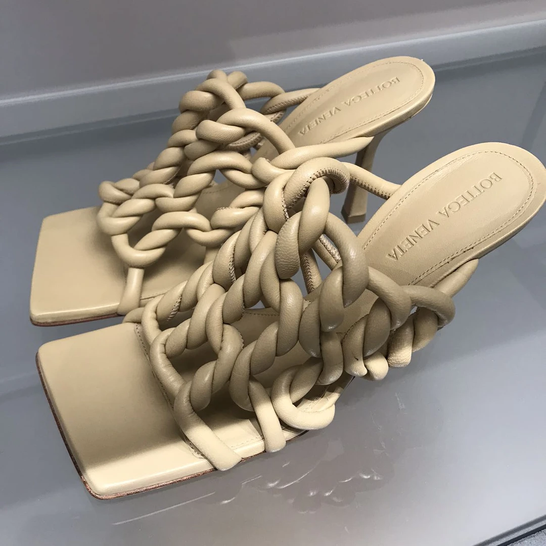 全新未使用 BOTTEGA VENETA/葆蝶家 /高跟鞋