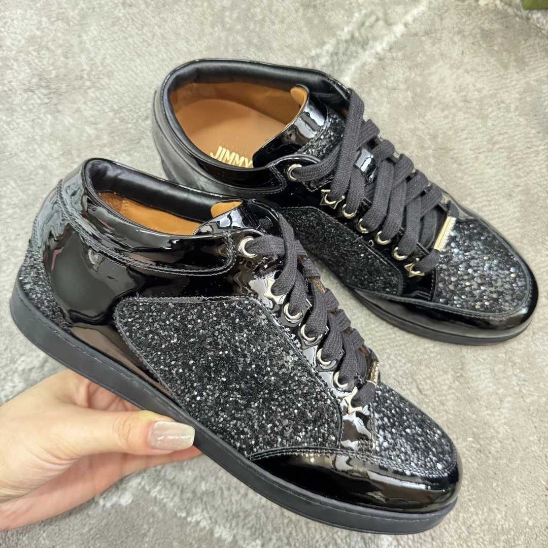 全新未使用 JIMMY CHOO/吉米周 /XIAOYU/休闲鞋