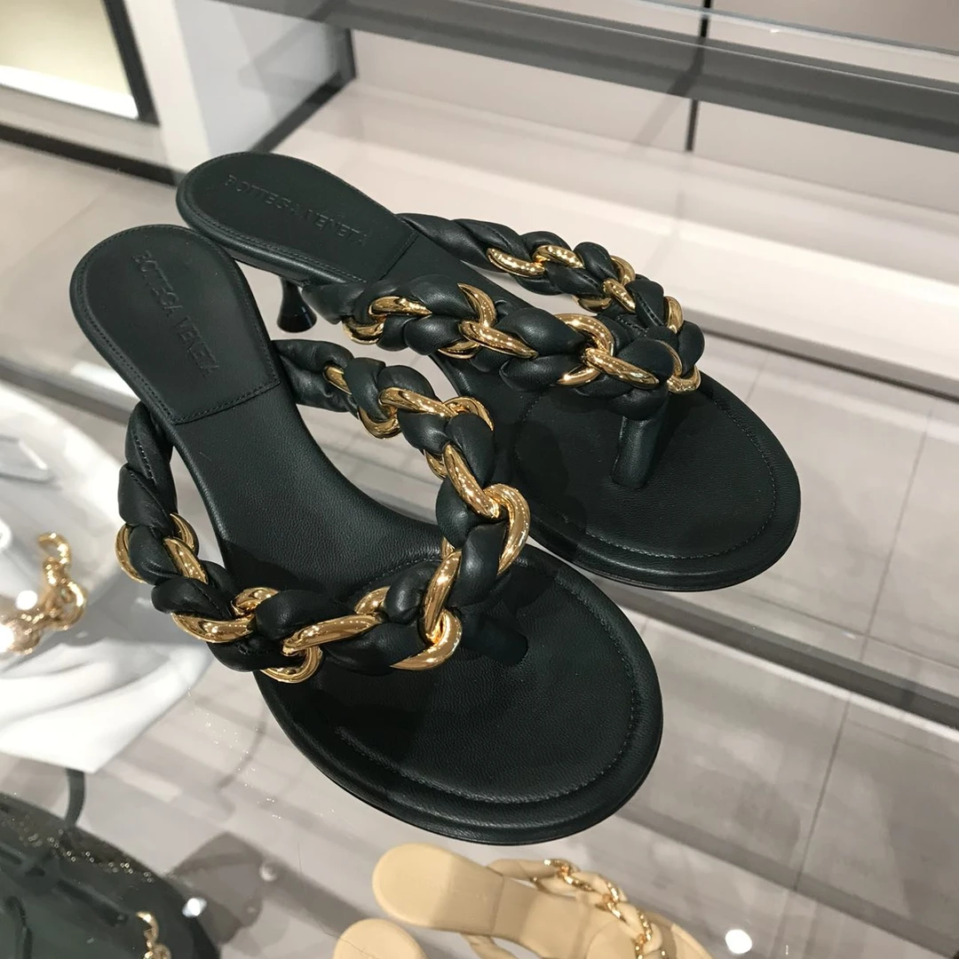 全新未使用 BOTTEGA VENETA/葆蝶家 /拖鞋