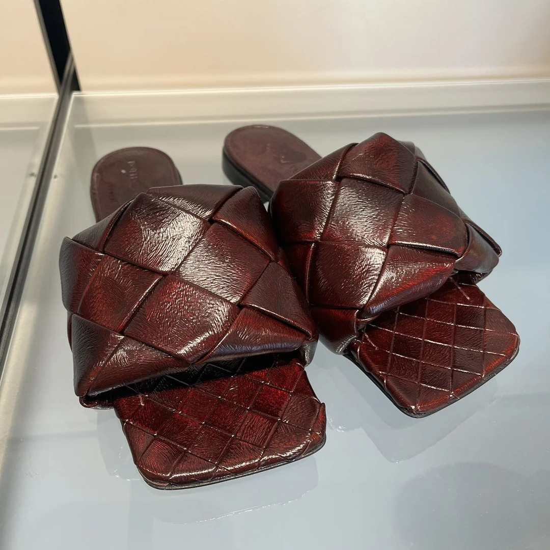 全新未使用 BOTTEGA VENETA/葆蝶家 /编织拖鞋