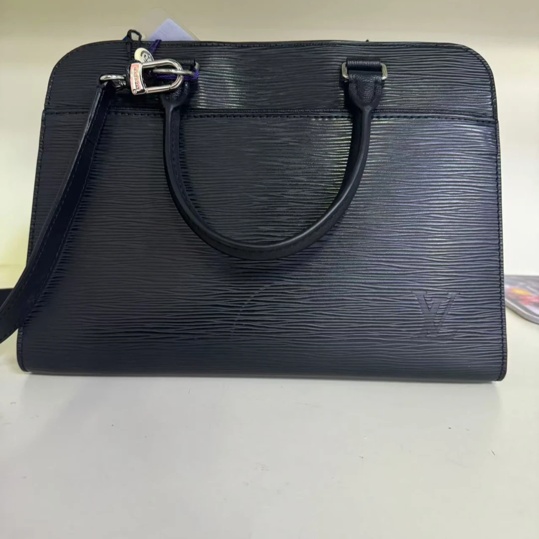 95新 LouisVuitton/路易威登 手提单肩包水波纹/BG23000482