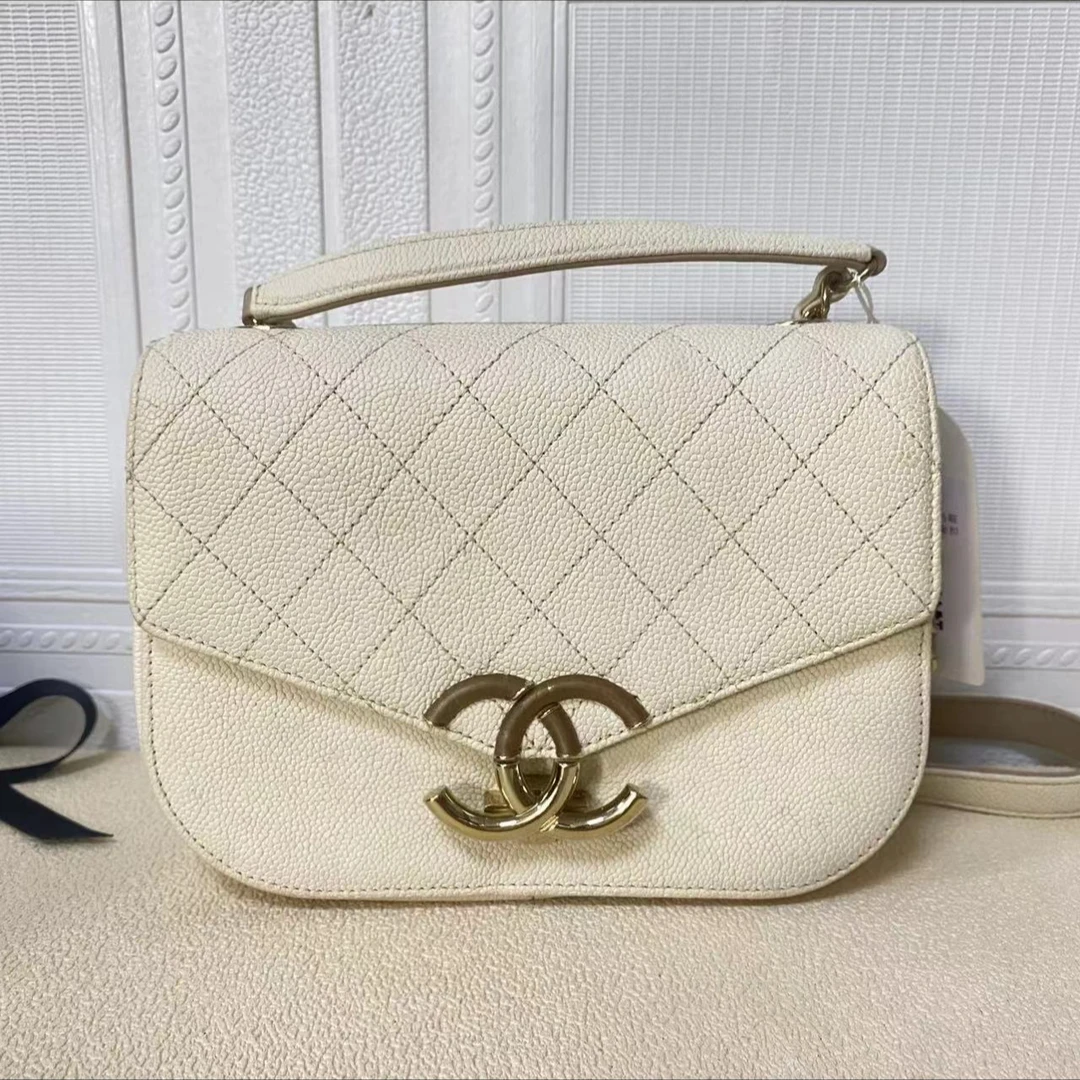 95新 Chanel/香奈儿 古巴邮差荔枝纹/TS018839