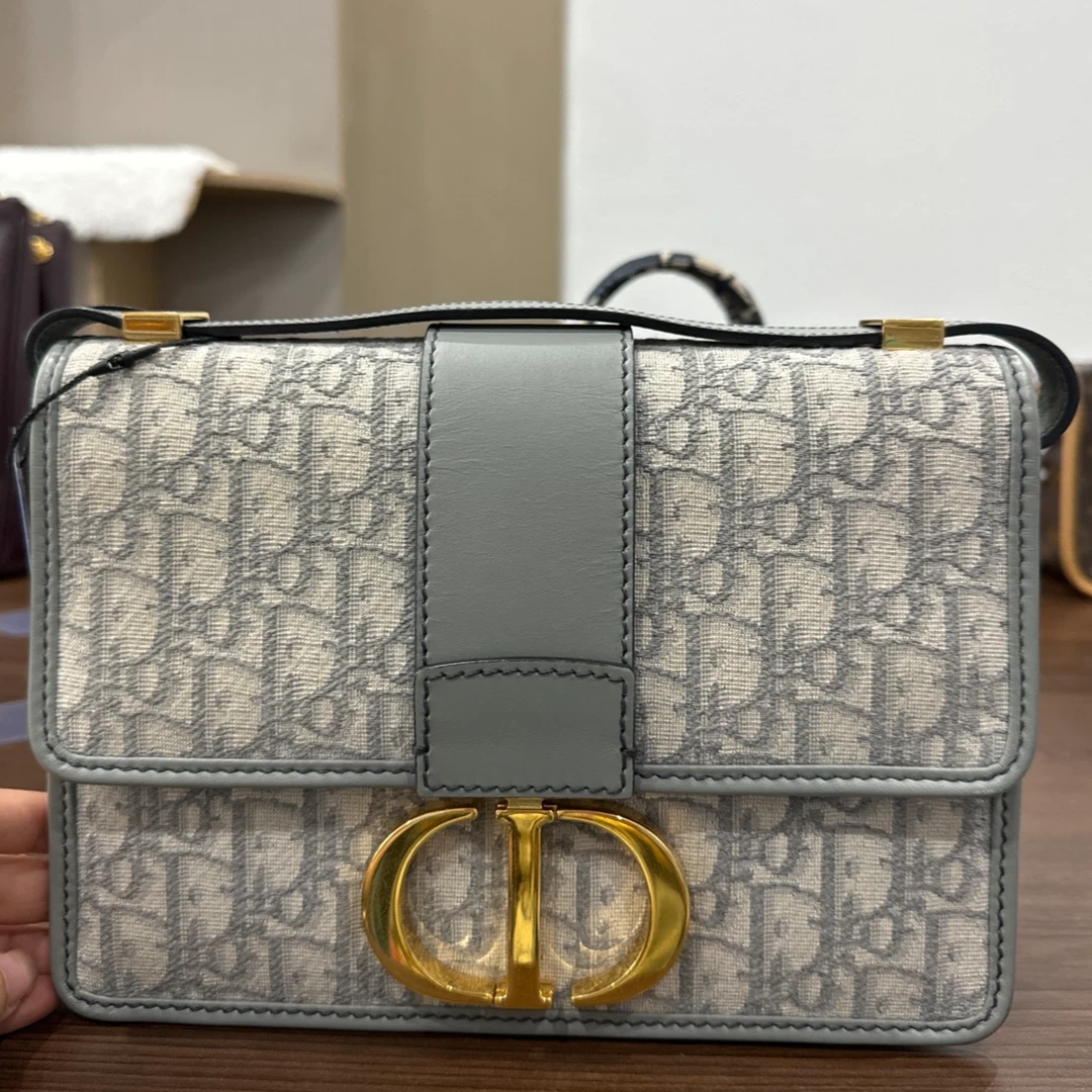 95新 DIOR/迪奥 蒙田30中号/TS023101
