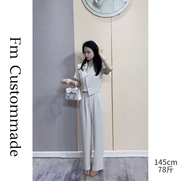 小个子改版夏季新款设计感时尚不规则西装短袖上衣高腰通勤套装