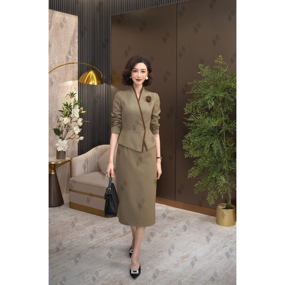 2025新款假两件套装气质女装连衣裙秋季高级显瘦时尚长袖裙WF3106