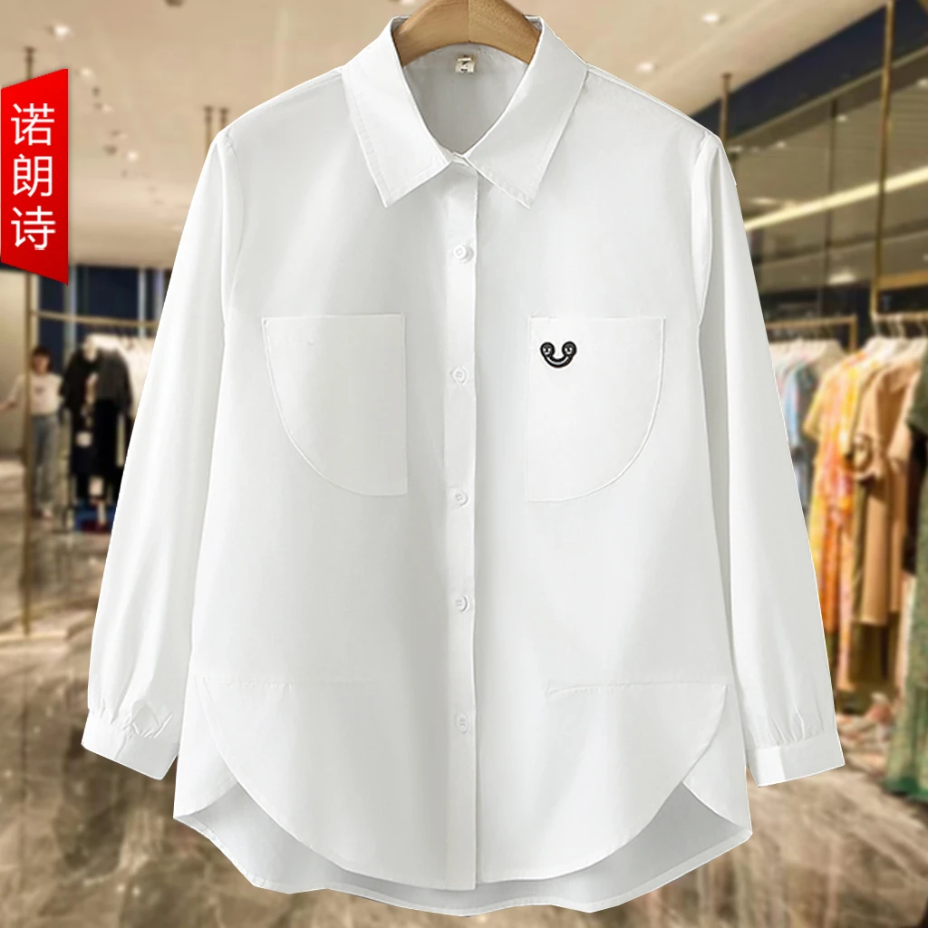 2024大码妈妈装笑脸刺绣长袖衬衫洋气减龄百搭外套藏肉巨显瘦上衣