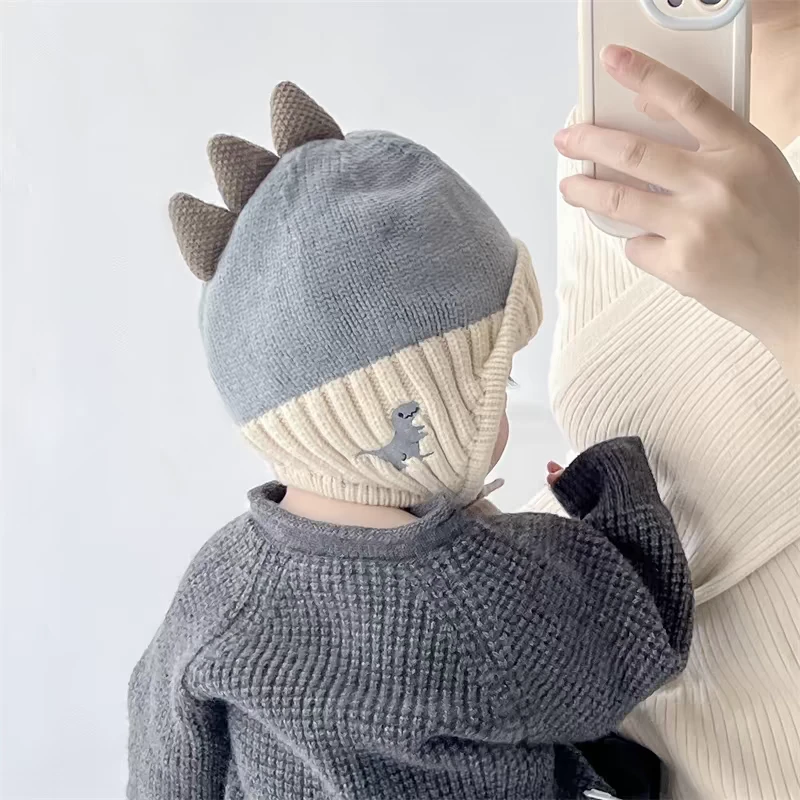 8到36个月宝宝恐龙帽子秋冬季套头帽针织毛线帽儿童护耳帽保暖
