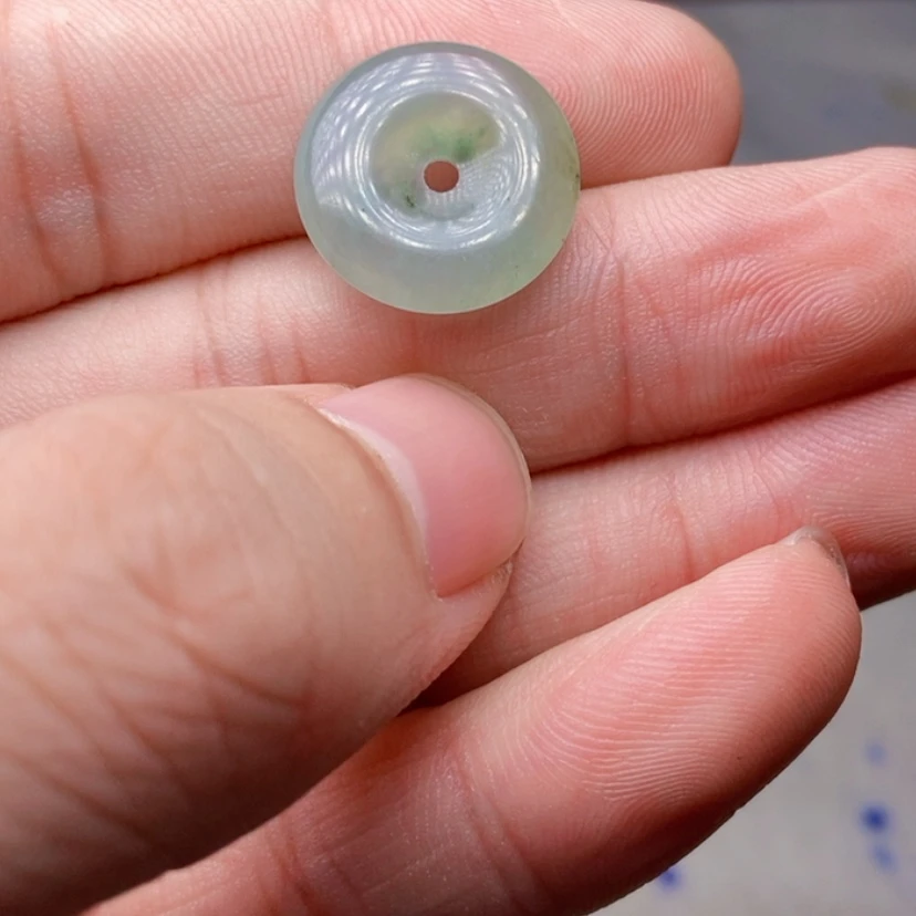 【闪购商品】翡翠颈饰未镶嵌