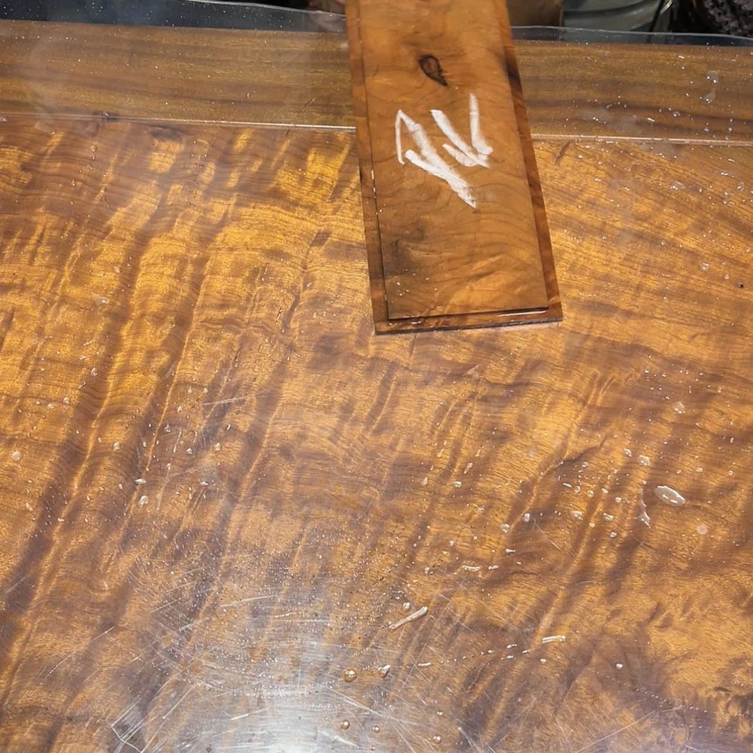 【闪购商品】金丝楠其他尼****六