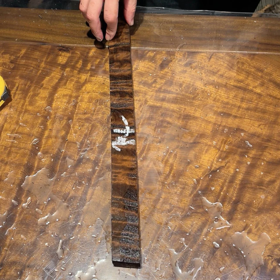 【闪购商品】金丝楠其他尼****六