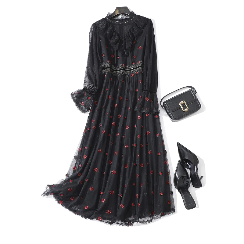 秋冬新款时尚花边网纱刺绣绣花连衣裙  贝8147P