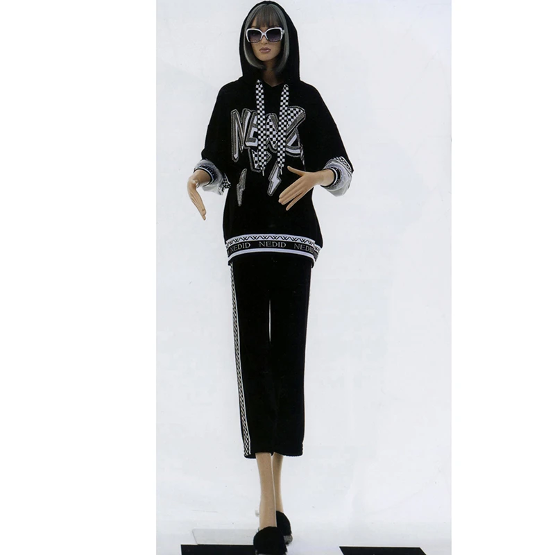 台湾品牌折扣秋冬新款套装 妮3025AV 3025BN