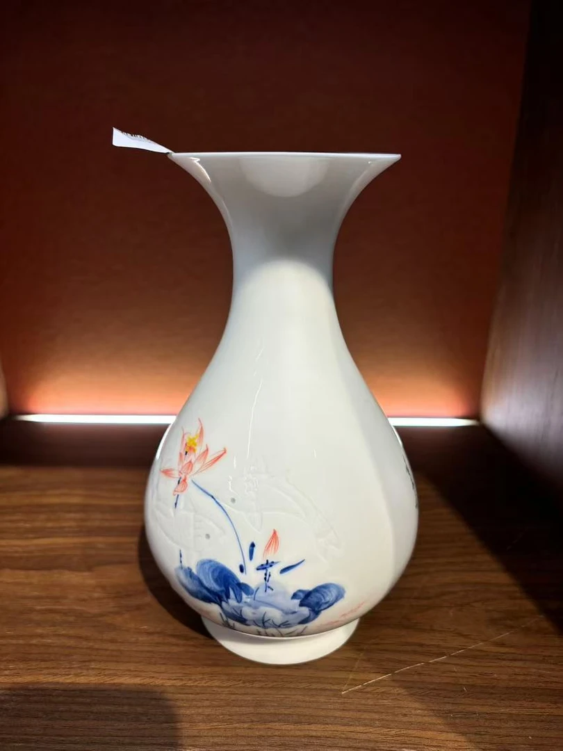 景德镇陶瓷玲珑鱼玉壶春