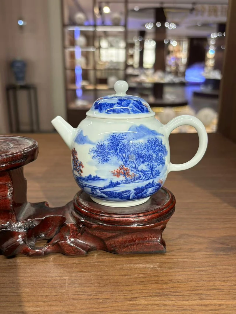 青花釉里红山水壶