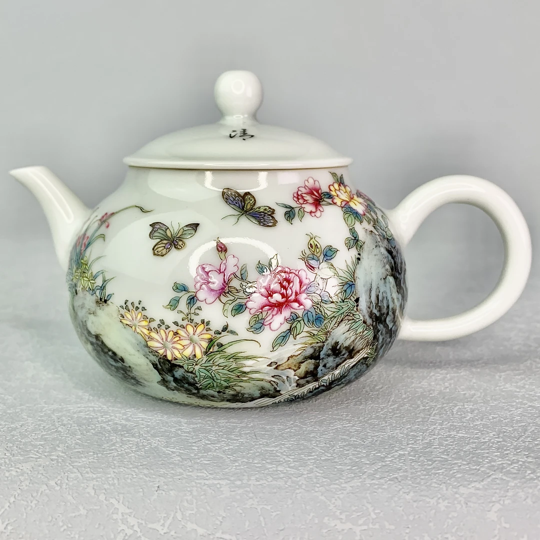 古镇手艺纯手工粉彩壶《花飞蝶舞》线条颜色非常细腻，作品级收藏