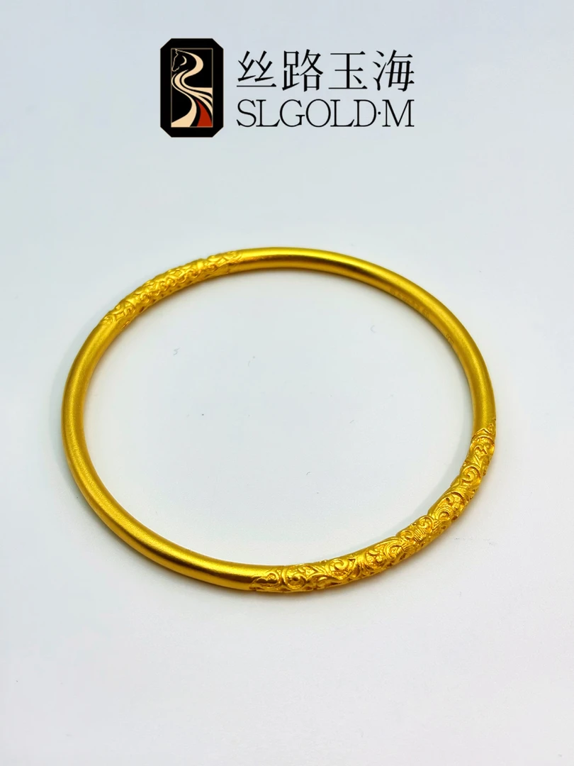 水贝黄金批发足金999古法素圈卷草纹手镯传承素款金手镯