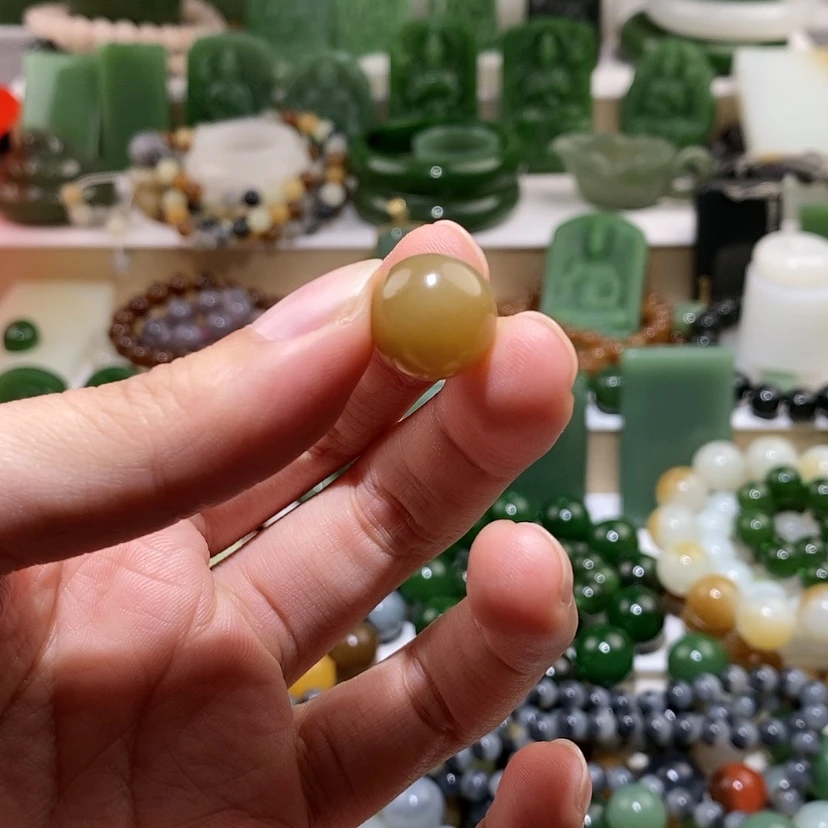 【闪购商品】和田玉单珠未镶嵌卡14俄糖