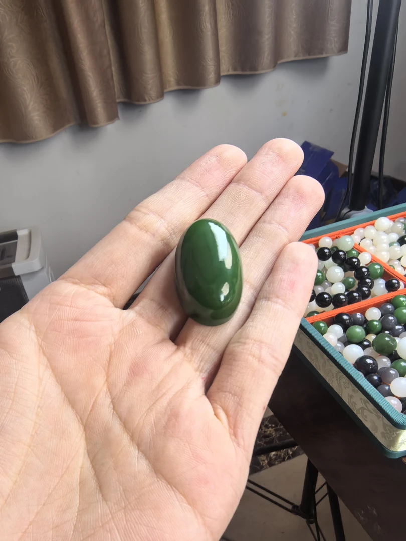 和田玉碧玉俄七蛋面