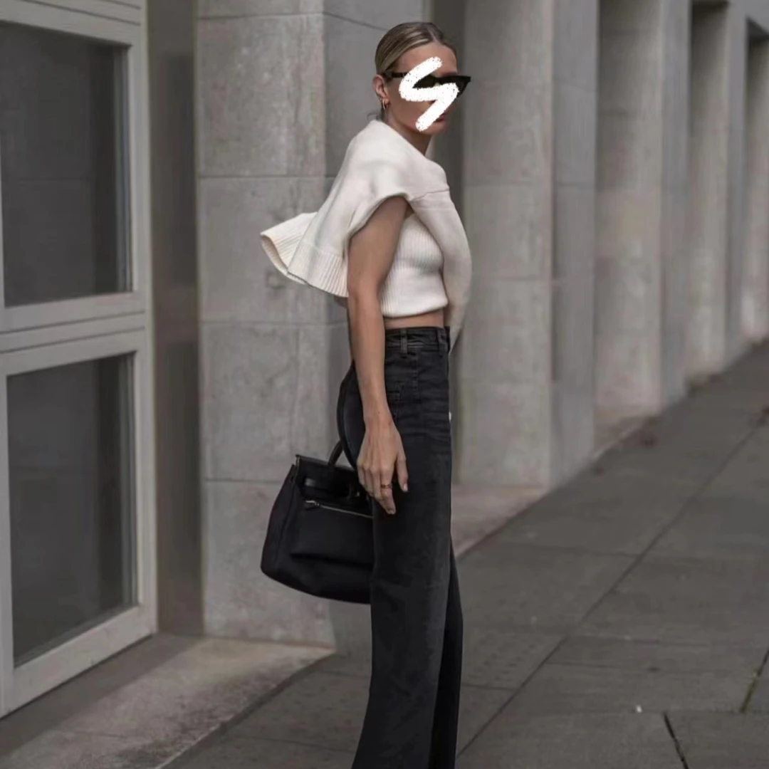 “土耳其大长腿”梨形天菜修身微喇毛边牛仔裤24122203(04)