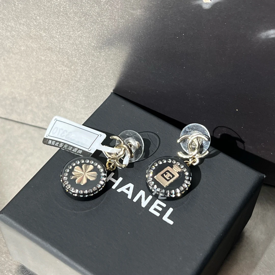 99新 Chanel/香奈儿 香奈儿 20C香水瓶耳钉