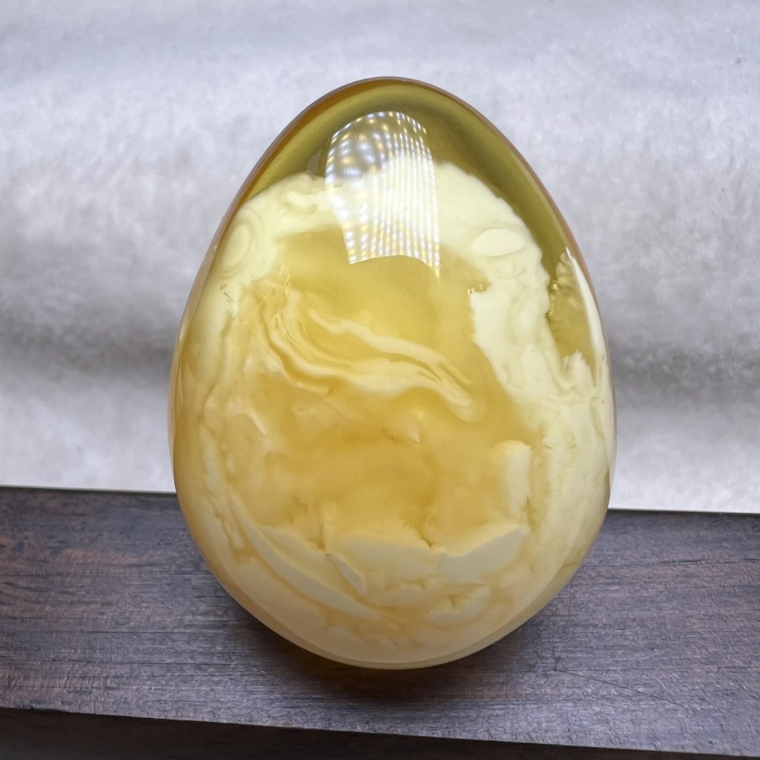 光面蜜蜡吊坠挂件蜜糖色精美花纹女士蜜蜡水滴吊坠