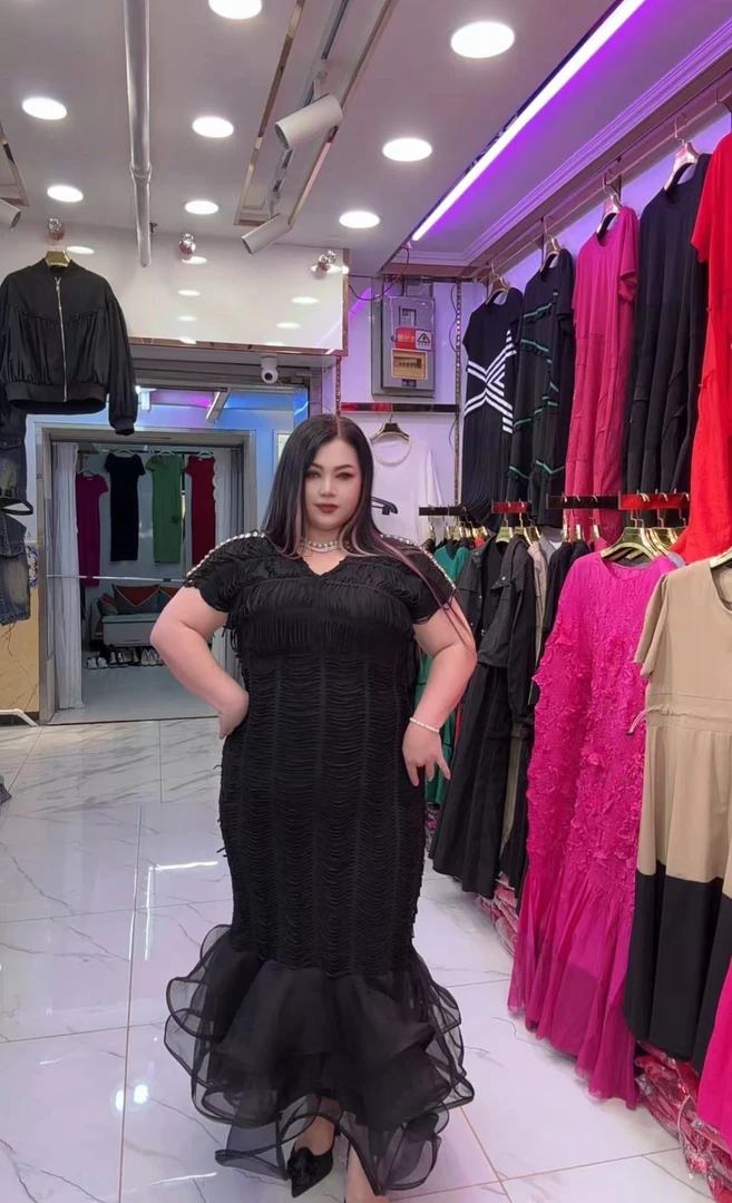 胖美女新款长款连衣裙